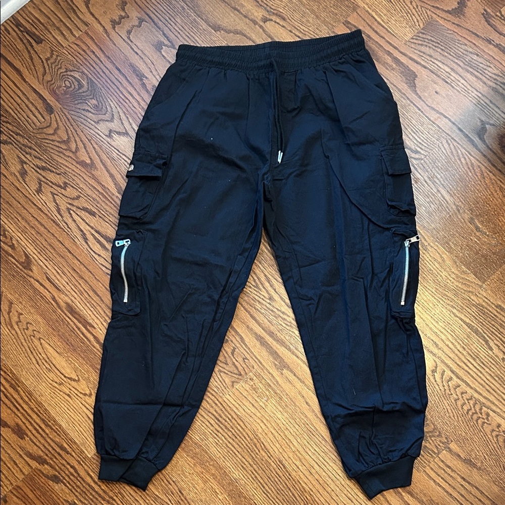SHEIN Men's Dark Cargo Pants with Zipper Details
